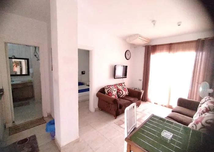 34-4 Criss Resort City Center Naama Bay